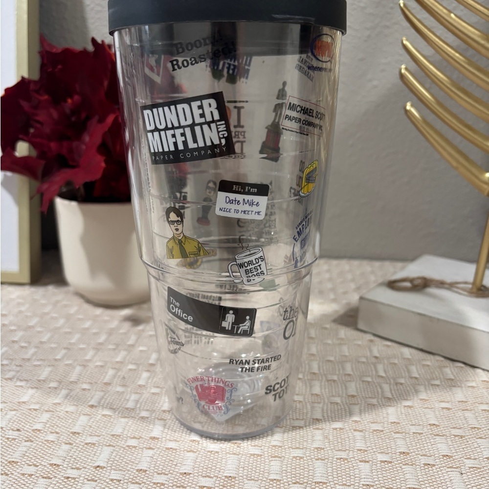 Dunder Mifflin 24oz Tumbler with Lid - Picture 2 of 4